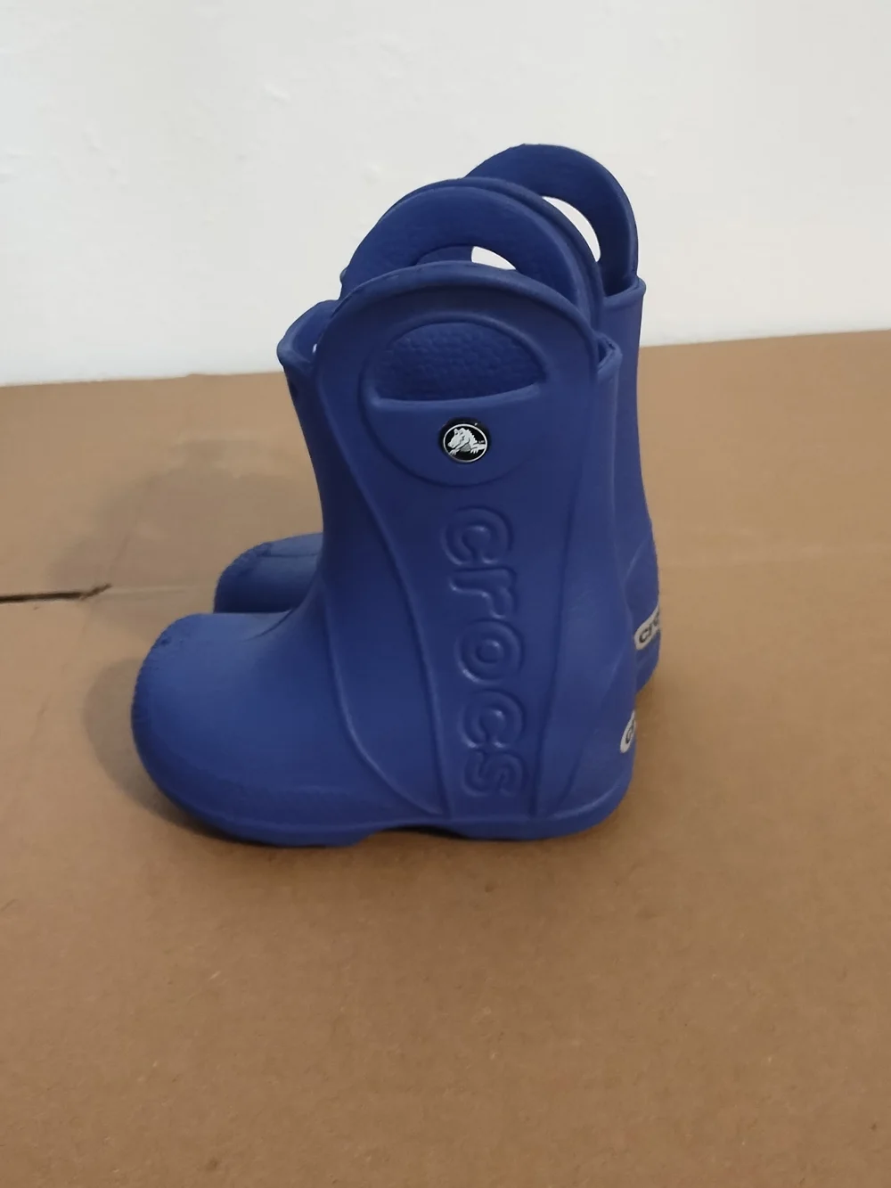 Crocs Blue Handle It Rain Boots Unisex Size C7 Waterproof Pull On